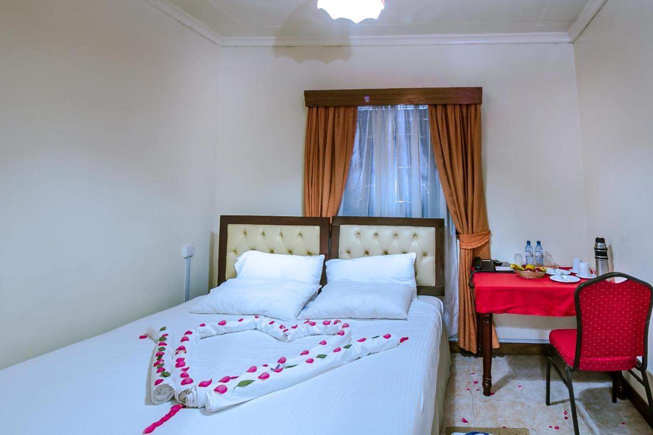 Chak Guesthouse & Conference Center Nairobi Eksteriør billede