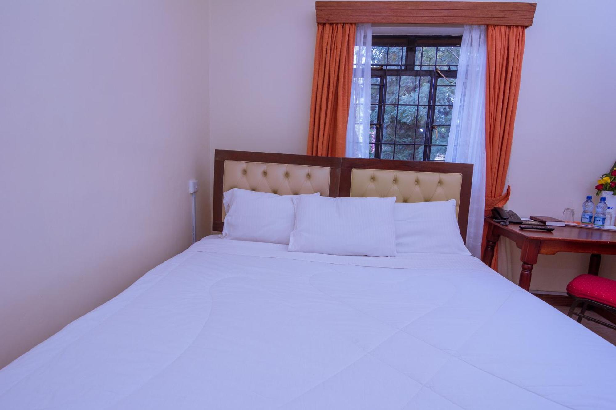 Chak Guesthouse & Conference Center Nairobi Eksteriør billede