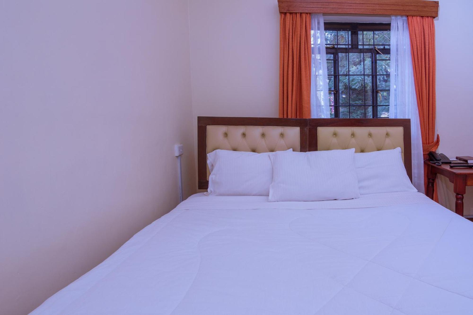 Chak Guesthouse & Conference Center Nairobi Eksteriør billede
