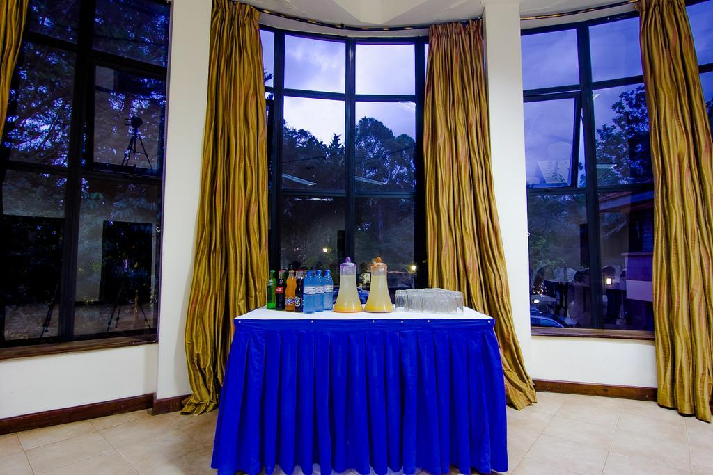 Chak Guesthouse & Conference Center Nairobi Eksteriør billede