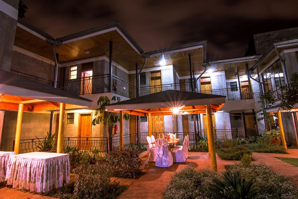 Chak Guesthouse & Conference Center Nairobi Eksteriør billede