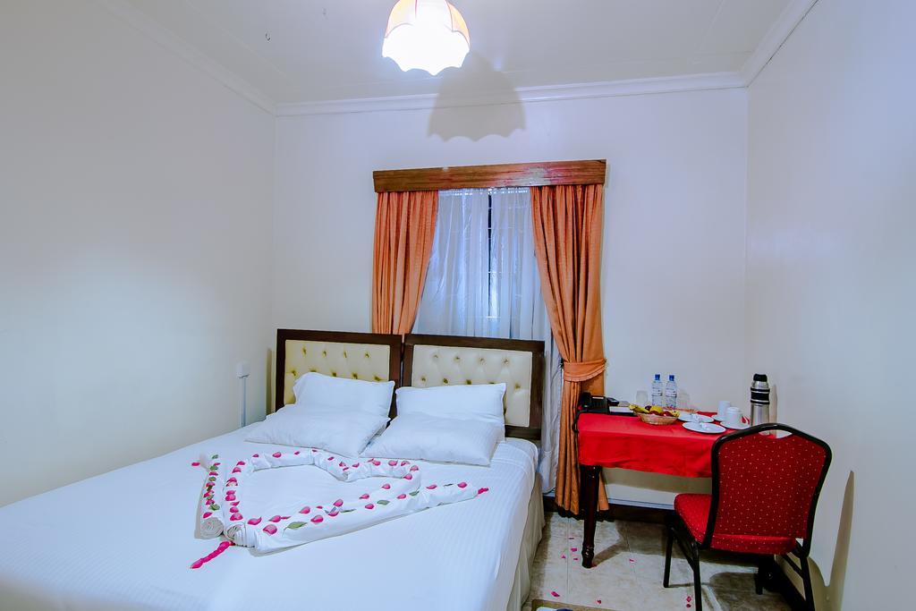 Chak Guesthouse & Conference Center Nairobi Eksteriør billede