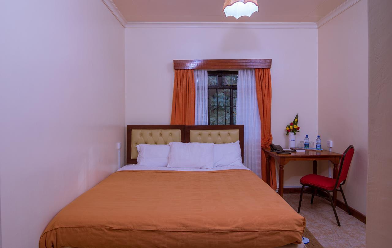Chak Guesthouse & Conference Center Nairobi Eksteriør billede