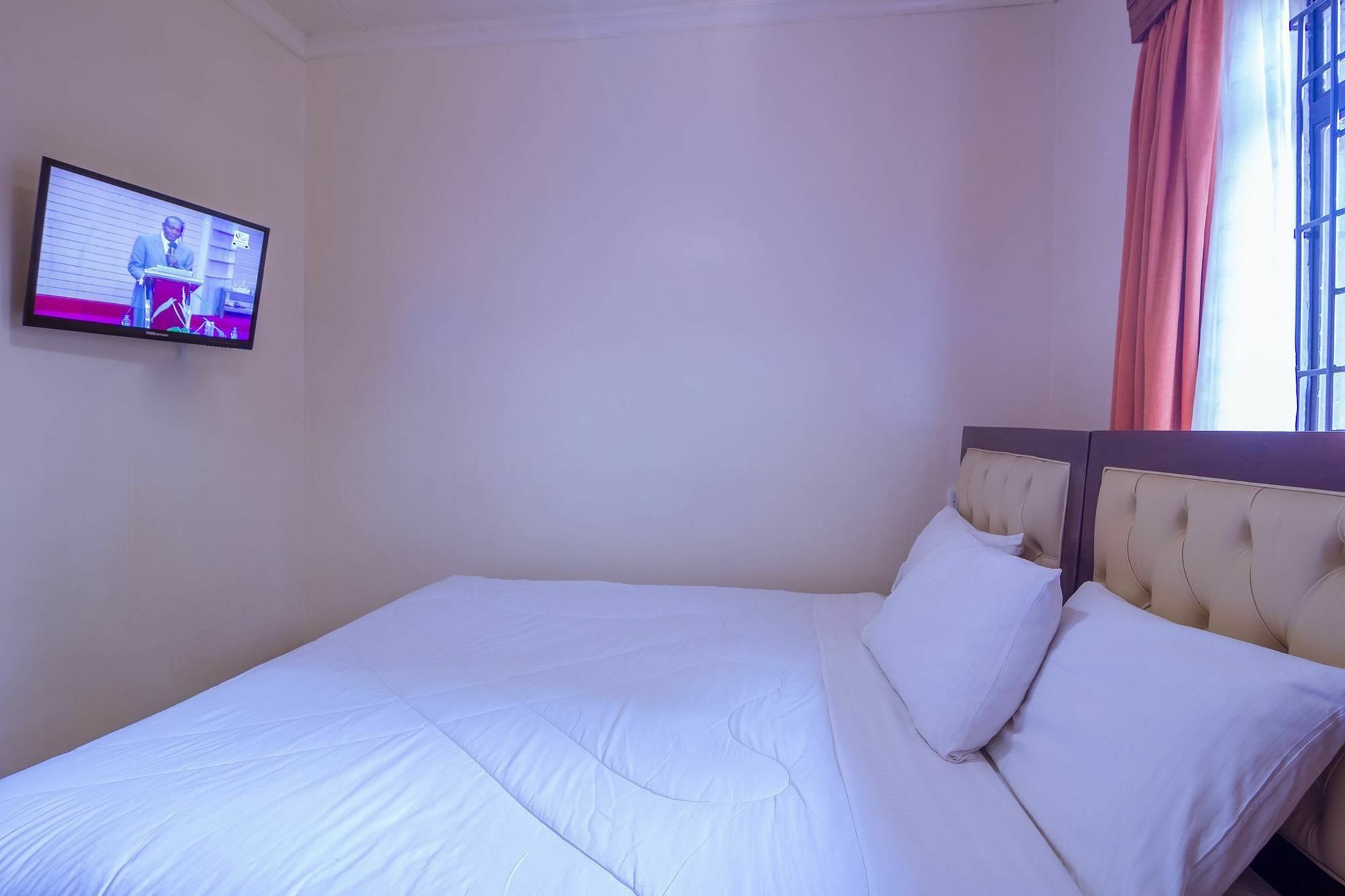 Chak Guesthouse & Conference Center Nairobi Eksteriør billede